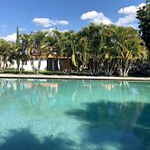 Room-lodging And Tranquility