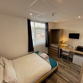 Contractor Accommodation - Cacco