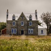 House Of Juniper - The Manse
