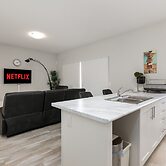 Luxury Entire house mins Niagara falls & Brock uni