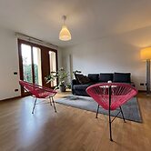 Modern Apartment, Private Garden, 25km From Milan