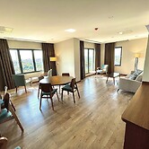 Turkmen Riverside Hotel