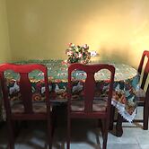 Logerthine Studio Suriname