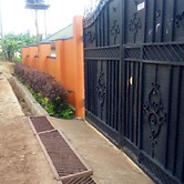 Captivating 4-bed House in Kampala