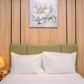 Nice And Cozy Studio At Evenciio Apartment