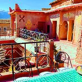 Room in Guest Room - Gîte Tawada - Happy Valley - Room for 3 People