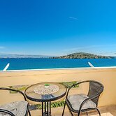 Apartment for 4 Persons, by the sea and With Beautiful View