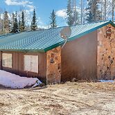 Beautiful Ski-in/ski-out Condo Located On The Eagle Point Resort! 1 Be