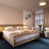 XERION HOTEL