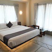 DE GLANCE HOTEL