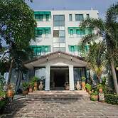 Platinum Place