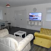Lovely 1-bed Apartment in Bolton