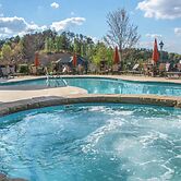 Golf View Resort by Jackson Mountain Rentals