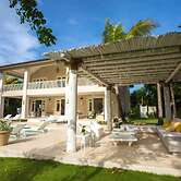 Amazing Golf Villa at Luxury Resort in Punta Cana Includes Staff Golf 