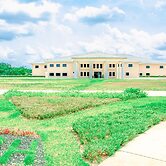 Royal Ambassador Hotel