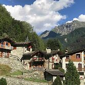 Baita In Pietra Chiesa Valmalenco - A Piedi Alla Funivia Alpe Palu
