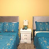 4Bdrm 2Bath 9Beds - 25mins to Downtown