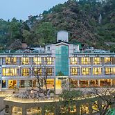 Green Castle Mall Road