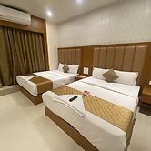 Hotel BKC Inn Near Trade Centre, Visa Consulate