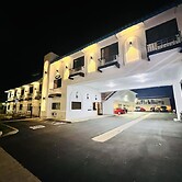 Casa Playa Inn & Suites Stanton Anaheim Area