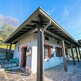 Cosy Nest - Terrace & Parking Private