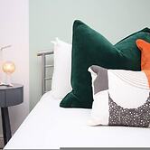 Isla House - Newport City Centre - Sleeps 7