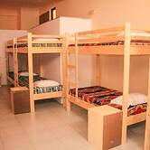 Hotel Ah Maio - Bed in Mixed Dormitory Room 1