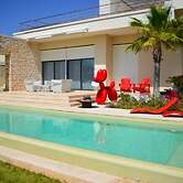 Magnificent 4 Bedroom Villa With Swimming Pool