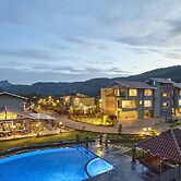 Mastiff Grand La Villae Resort