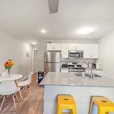 Modern 1BR Near UT Hyde Park Evonify