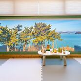 Yeosu Hi Mom Kids Family Pension Black