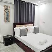 Charming, Quiet & Cozy - Close to Highway,parking
