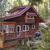 The Cabin at Moon Dance