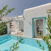 Majo Suites Hotel