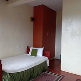 Mathioya River Lodge