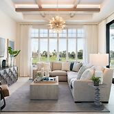 The Ritz-Carlton Residences Orlando, Grande Lakes