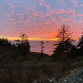 Byrdies Beach House at Crook Point