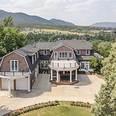 Broadmoor Luxury Mansion 5 Star Experience Theater Cheyenne Mountain V