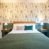 Six Bedroom New-build Detached House In Bicester