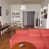 2 Bed Flat - Sleeps 4 - Pets - Wifi