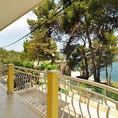 Spacious 100m2 apt W.big Terrace & Great sea View