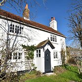 Rose Mullion Cottage