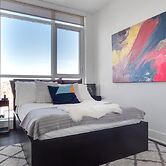 Sweeping Views Luxury 2BR Suite