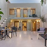 Erotokritos Luxury City Suites