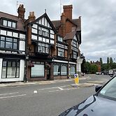 Captivating 3-bed Apartment in Henley-on-thames