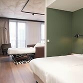 Corendon Apartments Amsterdam Schiphol Airport Hotel