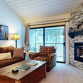 St. Anton 54 Steps to Canyon Lodge, Remodeled, Covered Parking by RedA