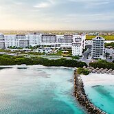 Embassy Suites By Hilton Aruba Beach Resort