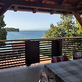 Seafront Spacious Apartment Spazzio