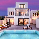 5star Villa Harmony w heated pool, Gym, Spa, Sauna